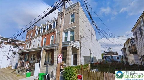 1116 W Maple St, Allentown, PA, 18102-4720 | Card Image