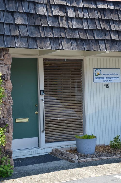 715 S Dora St, Ukiah, CA, 95482-5335 | Card Image