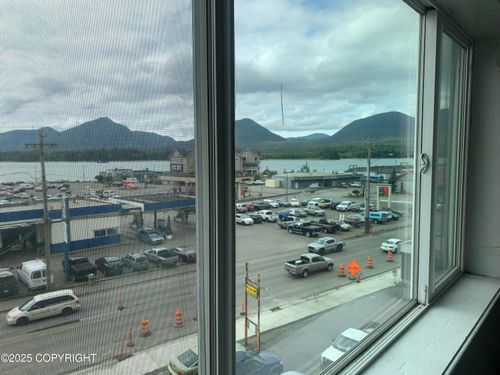 apt-401-2415 Hemlock Ave, Ketchikan, AK, 99901-5859 | Card Image