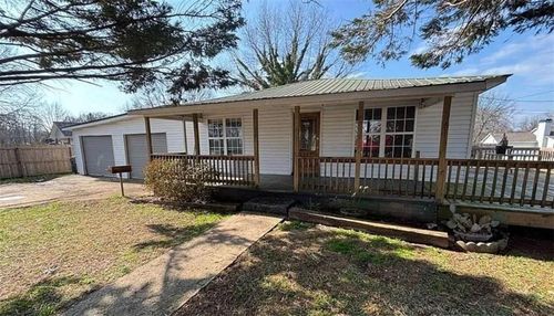 6205 Helen St, Lula, GA, 30554-3127 | Card Image