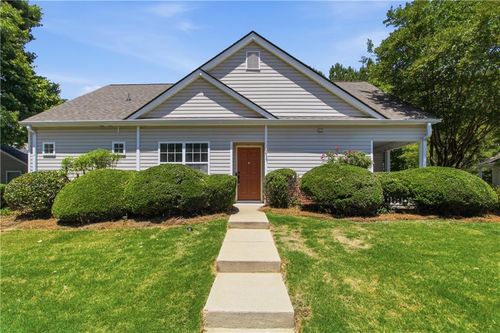 220 Hiawassee Dr, Woodstock, GA, 30188-7851 | Card Image