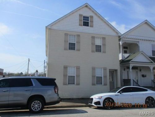 0-206 E Locust St, Union, MO, 63084-1832 | Card Image