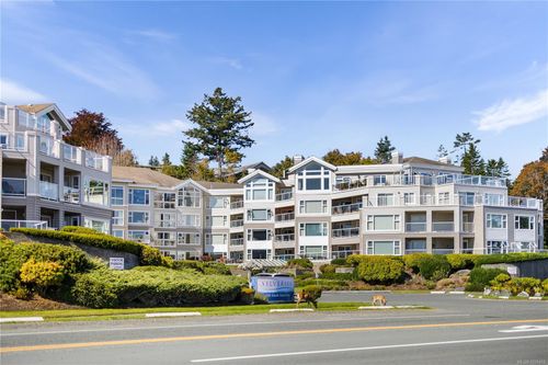 303-350 South Island Hwy, Campbell River, BC, V9W1A5 | Card Image