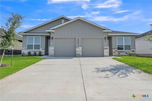 2015 Bear Grass Ridge Rd, Temple, TX, 76501-2295 | Card Image
