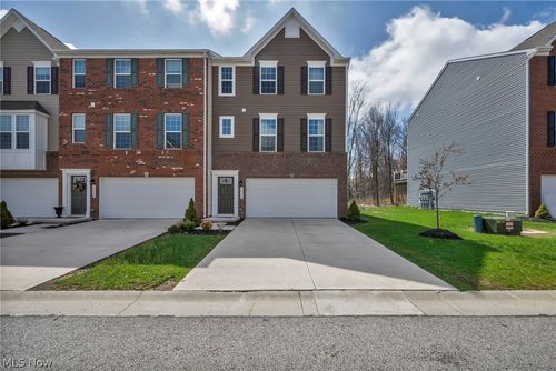 34566 Ethan Way, Willoughby, OH, 44094-4299 | Card Image