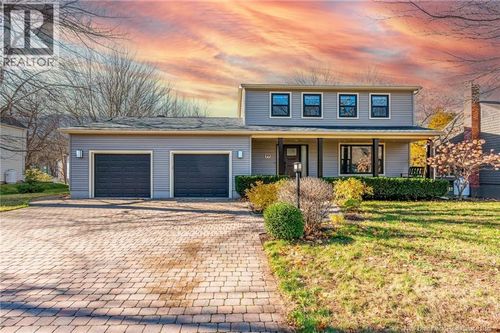 77 Fairway Blvd, Riverview, NB, E1B4K8 | Card Image