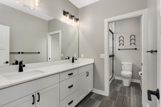 15590 Duck Trail Ln, Townhouse with 4 bedrooms, 4 bathrooms and null parking in Apple Valley MN | Image 17