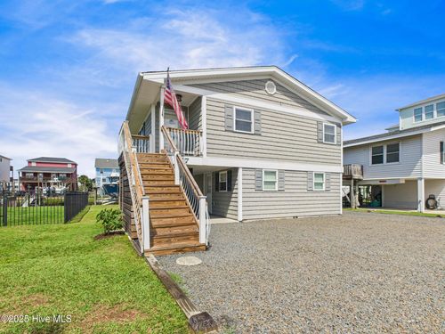 117 Salisbury St, Holden Beach, NC, 28462-1952 | Card Image
