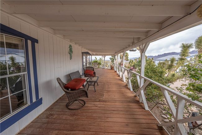 Deck | Image 11