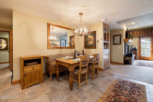 722025-120 Offerson Rd, Beaver Creek, CO, 81620-5634 | Card Image