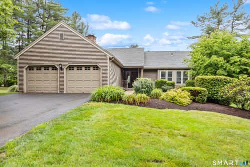 2 Saxon Woods Ct, Cheshire, CT, 06410-2308 | Card Image