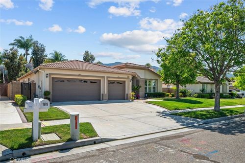 1856 Plainfield Way, Corona, CA, 92883-0709 | Card Image