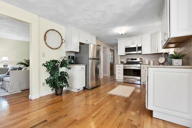 3 Newhall Ln, House other with 4 bedrooms, 3 bathrooms and 3 parking in Newburyport MA | Image 7