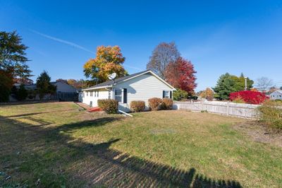 189 Knollwood Ave, House other with 3 bedrooms, 1 bathrooms and 4 parking in Nashua NH | Image 3