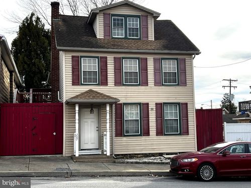 207 Market St, HALIFAX, PA, 17032-6000 | Card Image