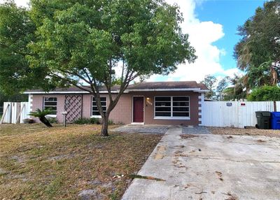 1106 Little Spring Hill Drive, House other with 3 bedrooms, 1 bathrooms and null parking in Ocoee FL | Image 1