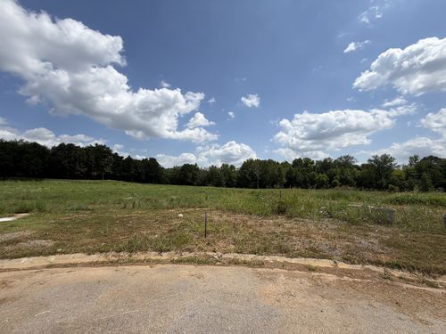 20 Fawn Dr, Clarksville, TN, 37043 | Card Image