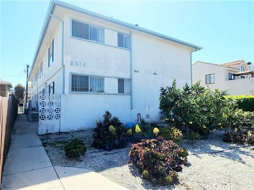 2616 Gates Ave, Redondo Beach, CA, 90278-2202 | Card Image