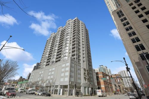 apt-703-600 N Dearborn St, CHICAGO, IL, 60654-6286 | Card Image
