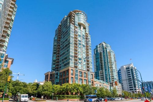 1303-1128 Quebec St, Vancouver, BC, V6A4E1 | Card Image