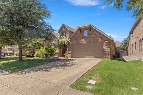 5220 Pinewood Dr, Mckinney, TX, 75071-8389 | Card Image