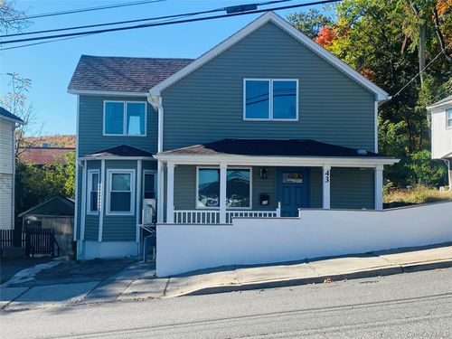 43 Schneider Ave, Highland Fls, NY, 10928-1412 | Card Image