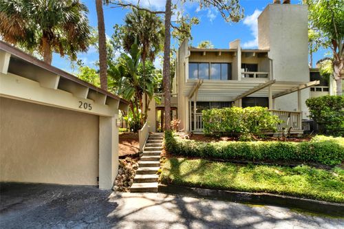 105 Fairway Dr, Longwood, FL, 32779-4941 | Card Image