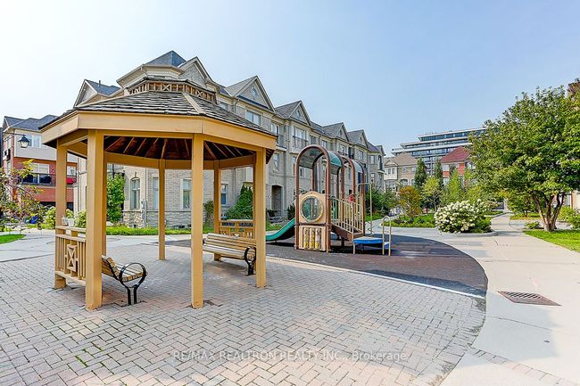 2 Henry Peters Lane, House attached with 3 bedrooms, 3 bathrooms and null parking in Vaughan ON | Image 33