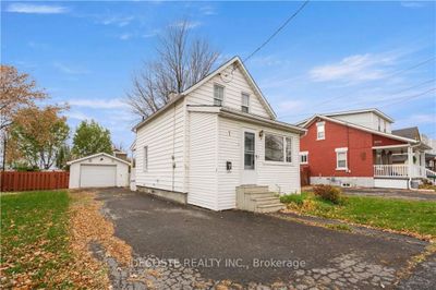 7 Alice St, House other with 2 bedrooms, 1 bathrooms and 3 parking in Cornwall ON | Image 2