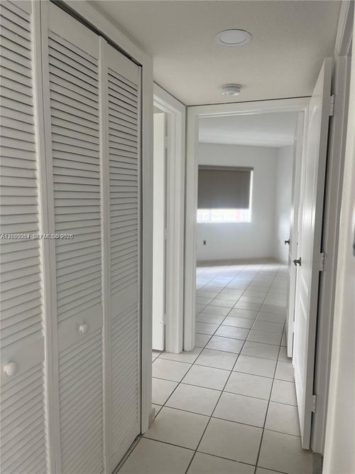107-4681 Nw 9th St, Miami, FL, 33126 | Card Image