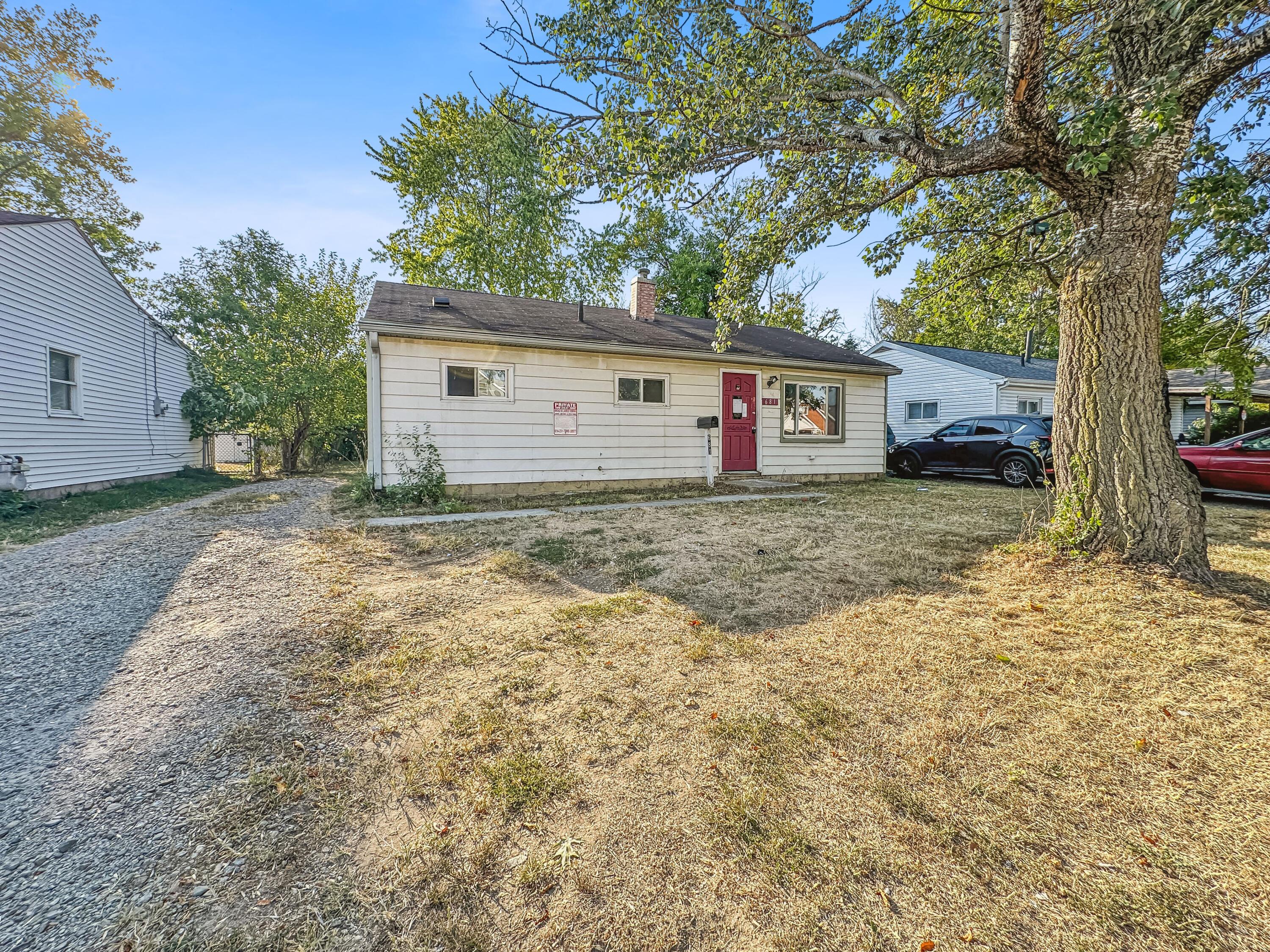 Demorest Rd, Columbus, OH 43204