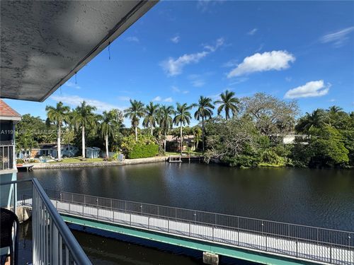 apt-317c-1752 Nw 3rd Ter, Fort Lauderdale, FL, 33311-4886 | Card Image