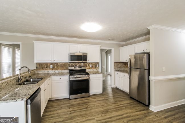 121 Crestwood Ct, House other with 4 bedrooms, 3 bathrooms and null parking in Hampton GA | Image 8