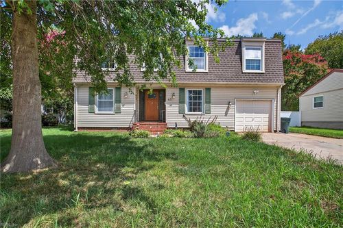 43 Santa Barbara Dr, Hampton, VA, 23666-1620 | Card Image