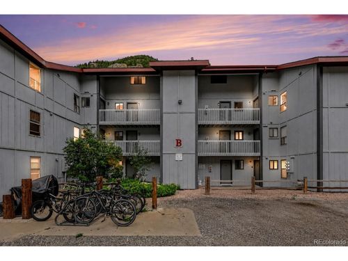 b302-1901 Clear Creek Dr, Georgetown, CO, 80444-5161 | Card Image