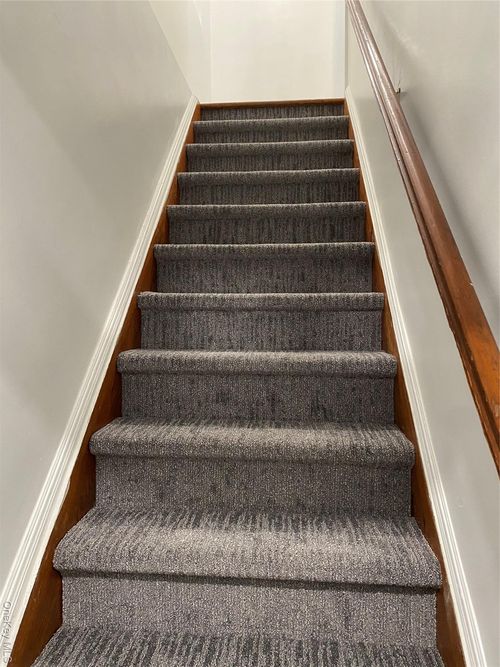 54 Eastwood Ave, Deer Park, NY, 11729-3402 | Card Image