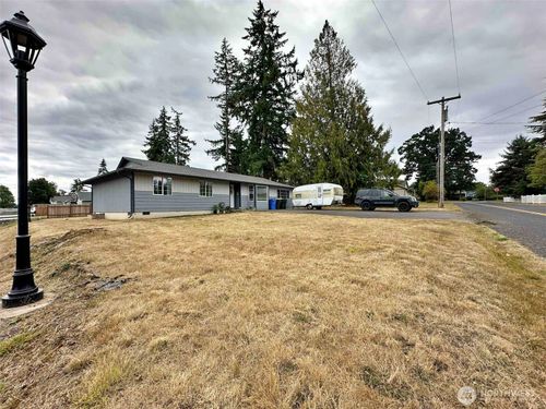 907 W Grand Blvd, Napavine, WA, 98532-8815 | Card Image