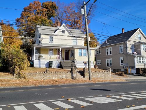 73-1/2 Osborne Street, Danbury, CT, 06810 | Card Image