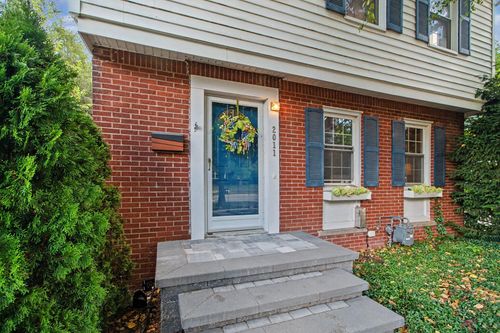 2011 Miller Ave, Ann Arbor, MI, 48103-2578 | Card Image
