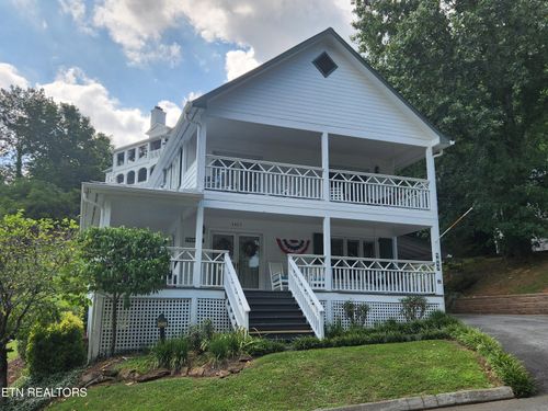 1917 Misty Morning Way, Sevierville, TN, 37862-5419 | Card Image