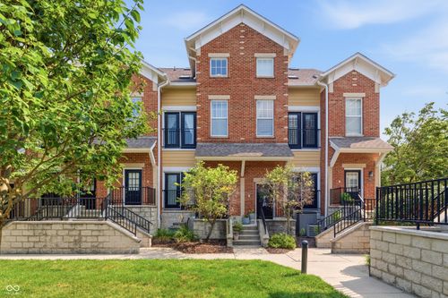 1121 Reserve Way, Indianapolis, IN, 46220-1796 | Card Image