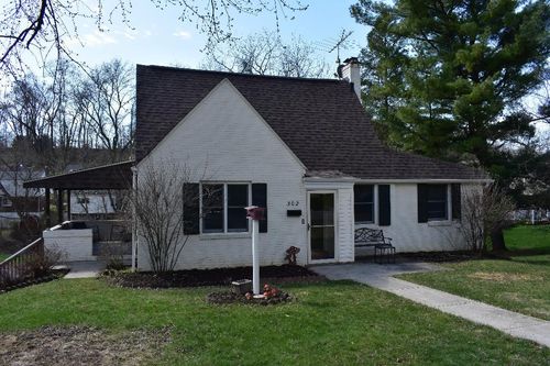 302 Elmbrook Ln, Pittsburgh, PA, 15243-1440 | Card Image