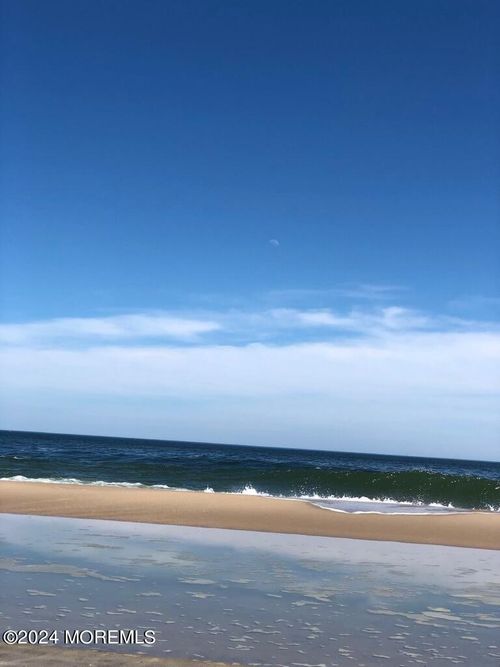 88-1201 Ocean Ave, Sea Bright, NJ, 07760-2264 | Card Image