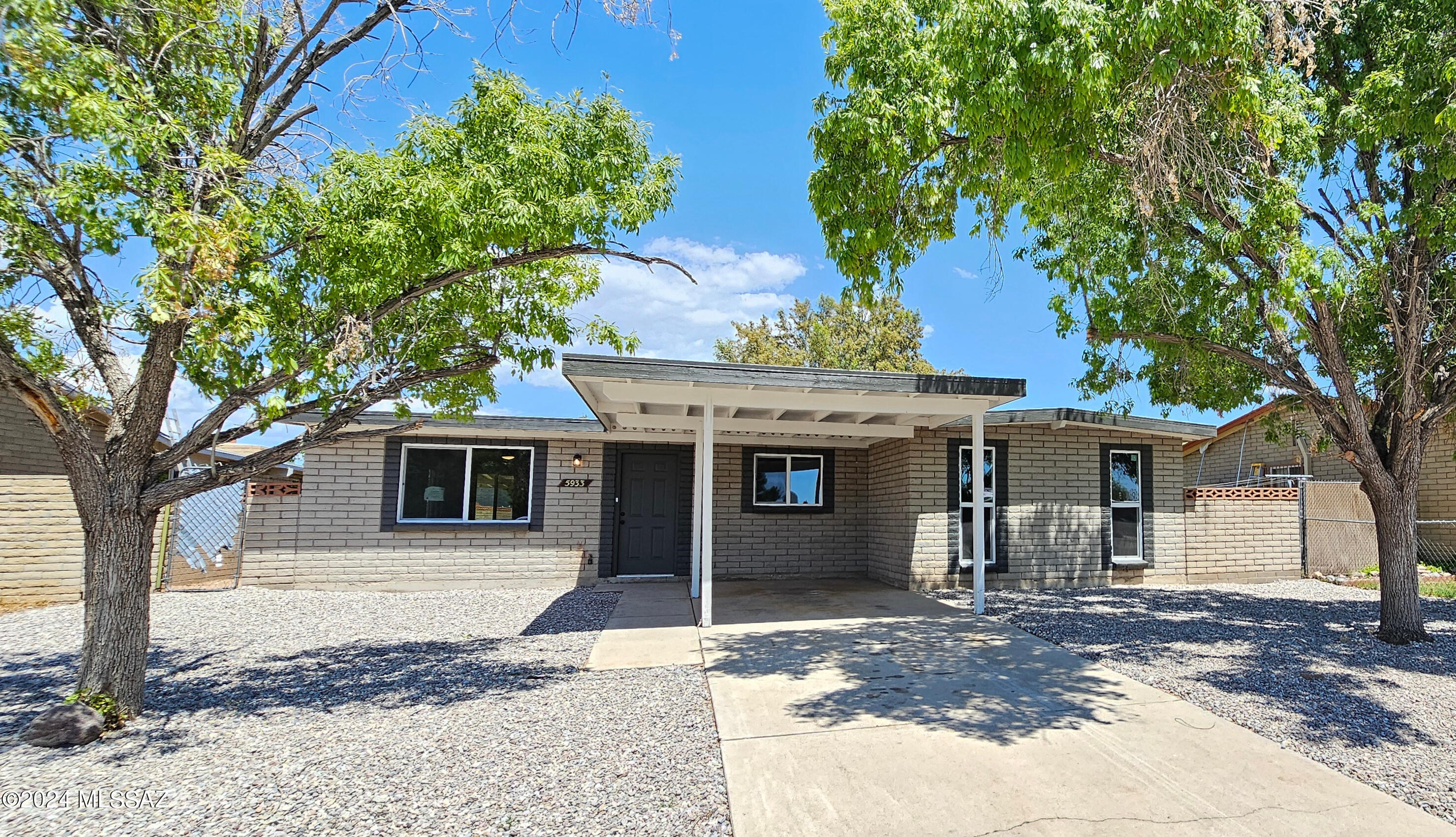 Catalina Ave, Tucson, AZ 85706