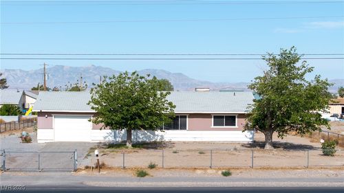 2440 Homestead Rd, Pahrump, NV, 89048-5051 | Card Image