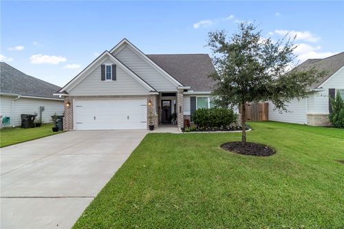 1916 Meridian Ct, Bryan, TX, 77807-1532 | Card Image