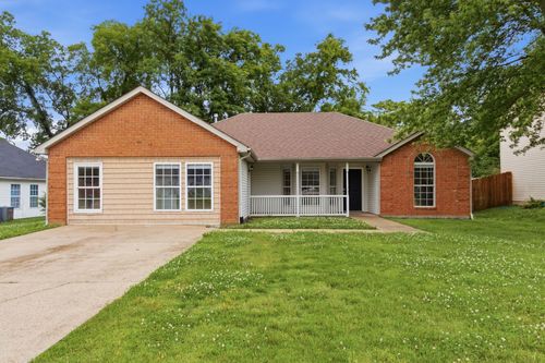 2130 Spring Hill Cir, Spring Hill, TN, 37174-9272 | Card Image