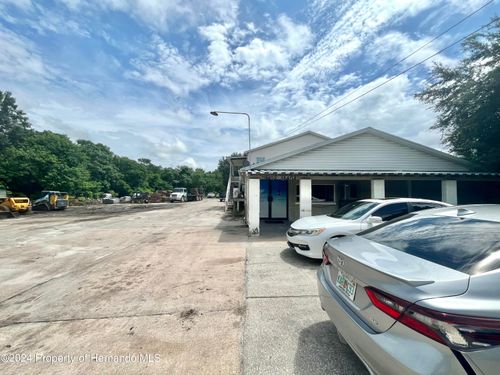 18402 Us Highway 41, Spring Hill, FL, 34610-2224 | Card Image