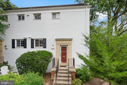 3731 Lyons Ln, ALEXANDRIA, VA, 22302-2013 | Card Image