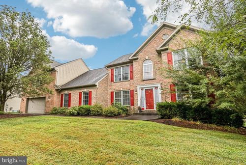 818 Rebecca Ln, Orefield, PA, 18069-8839 | Card Image